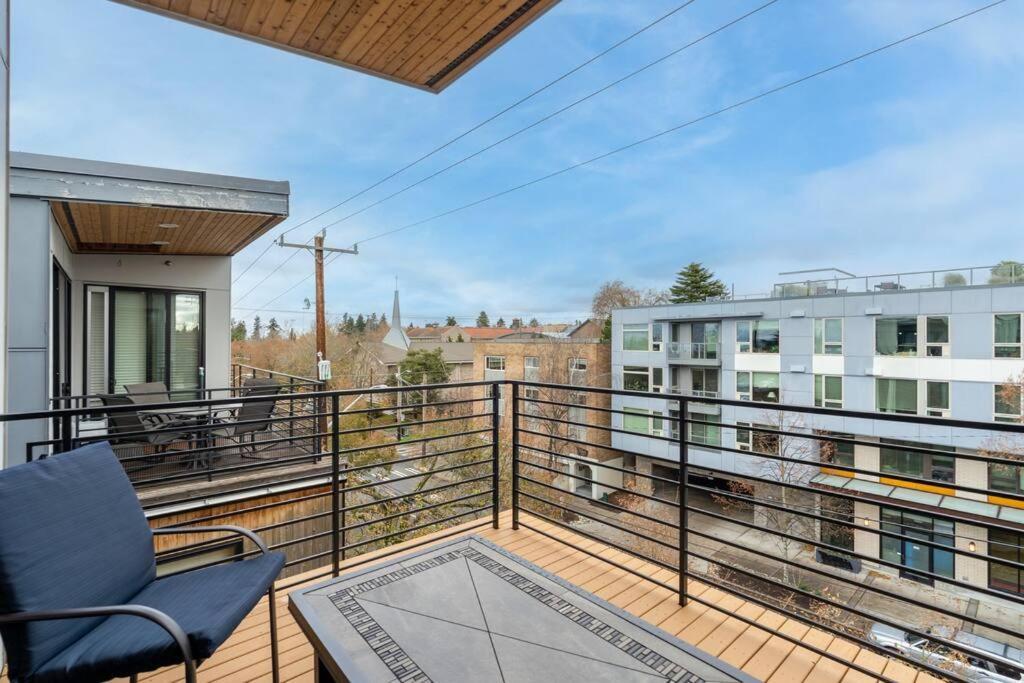 West Seattle'S Modern Townhome ภายนอก รูปภาพ