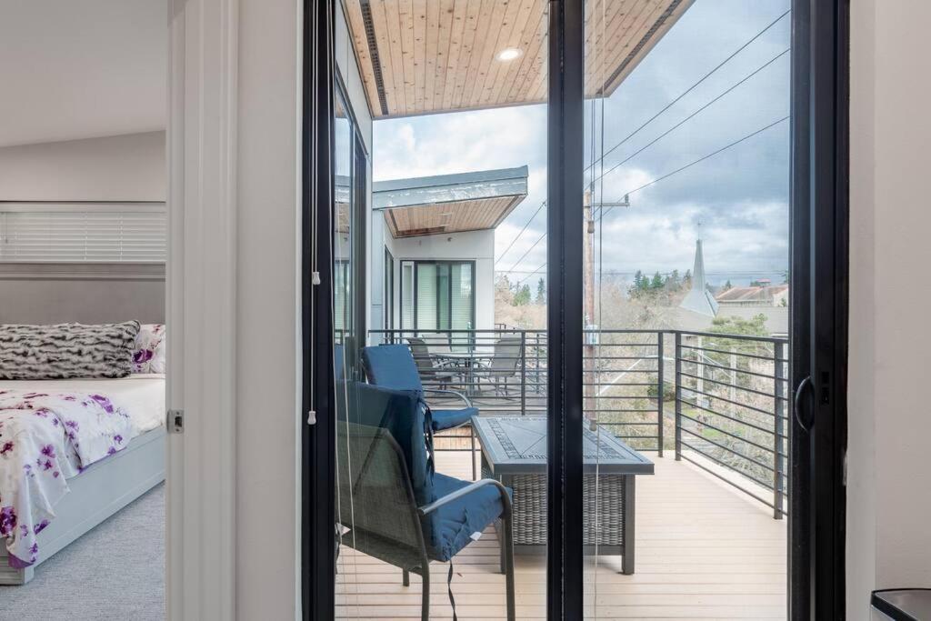 West Seattle'S Modern Townhome ภายนอก รูปภาพ